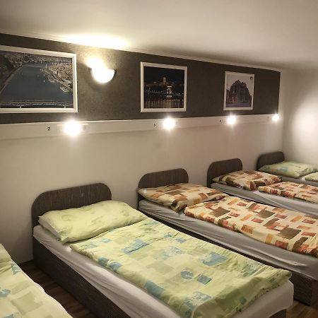 Opera Hostel Budapest Eksteriør bilde